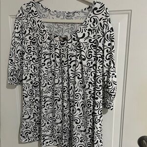 Notations Black and White Swirl Blouse